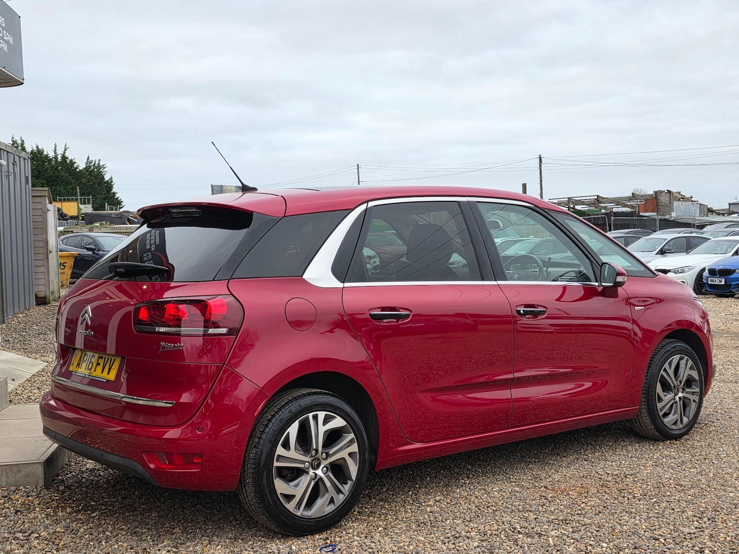 Used Citroen C4 Picasso 2016 for sale - 77066870: Photo 5