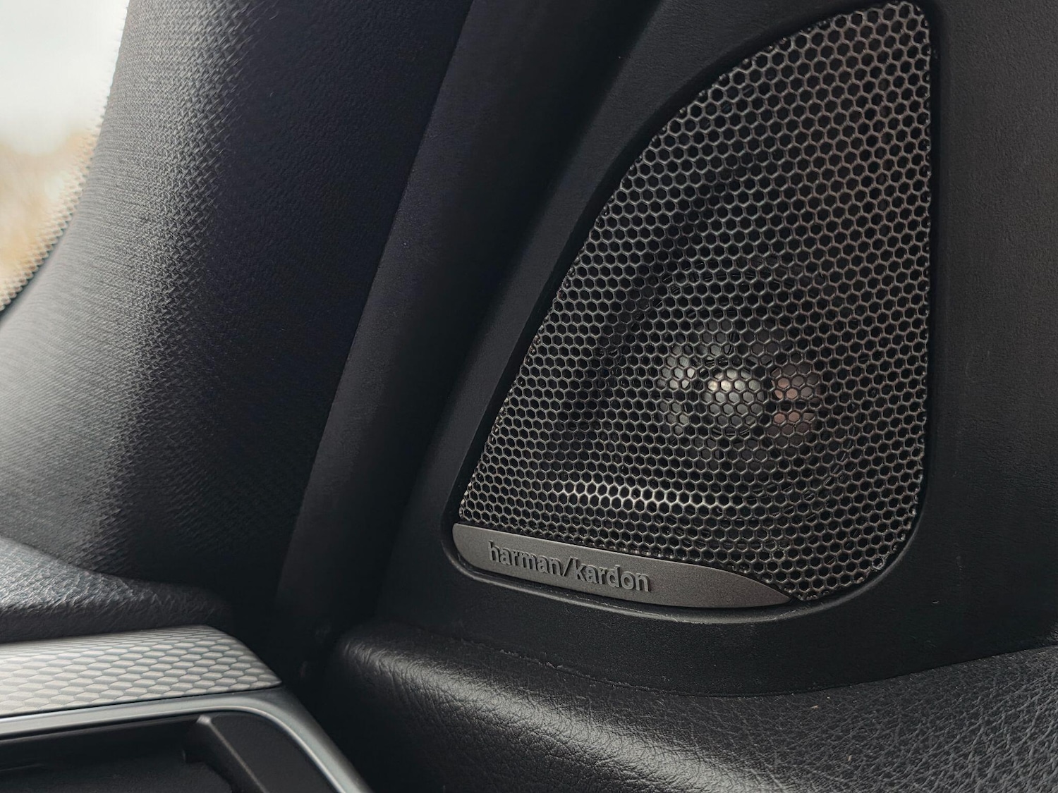 Used BMW 3 Series 2017 for sale - 78127716: Photo 37