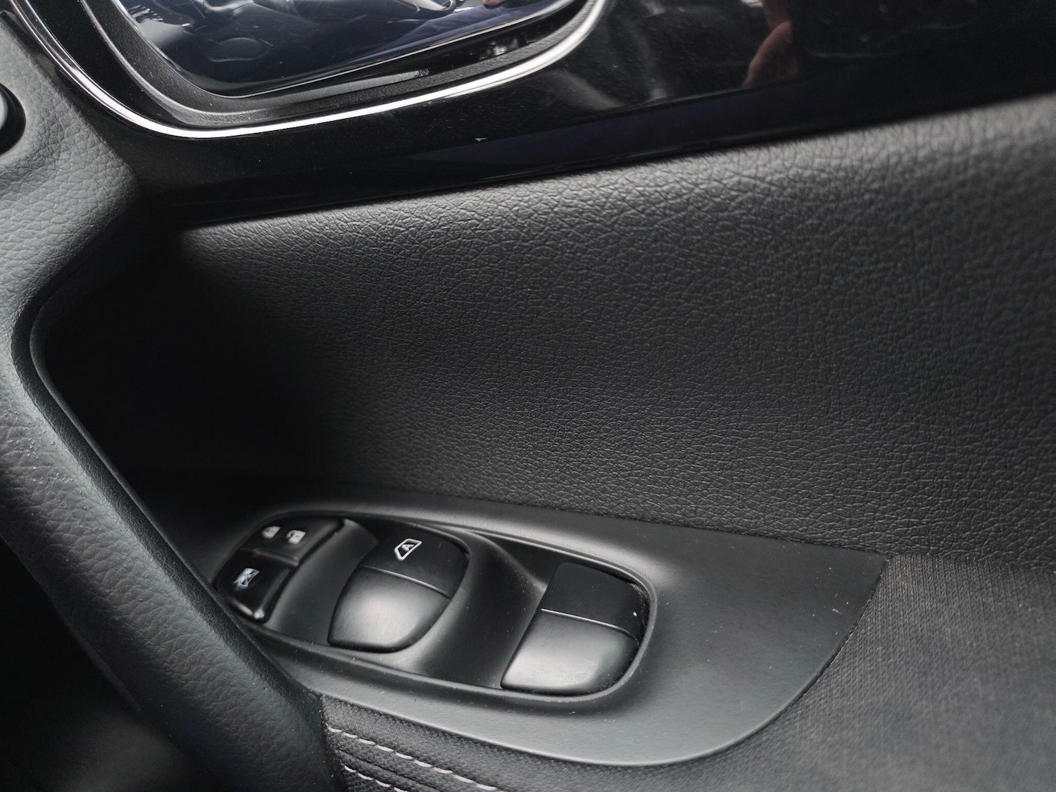 Used Nissan Qashqai for sale - 77753367: Photo 32