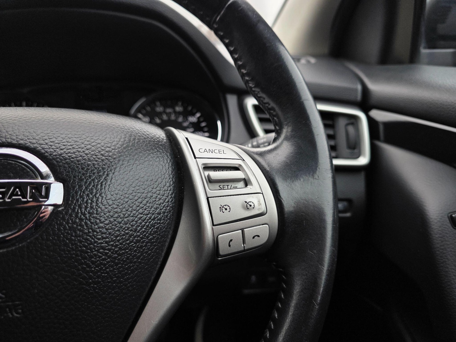 Used Nissan Qashqai for sale - 77753367: Photo 36