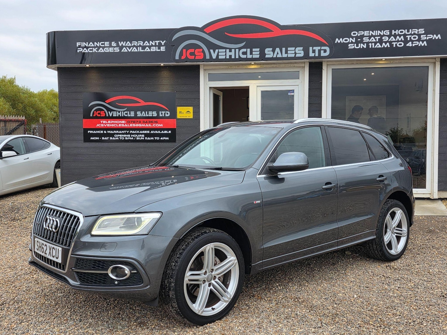 Used Audi Q5 2012 for sale - 76688859: Photo 10