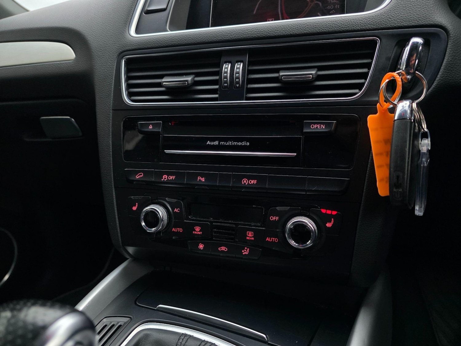 Used Audi Q5 2012 for sale - 76688859: Photo 24