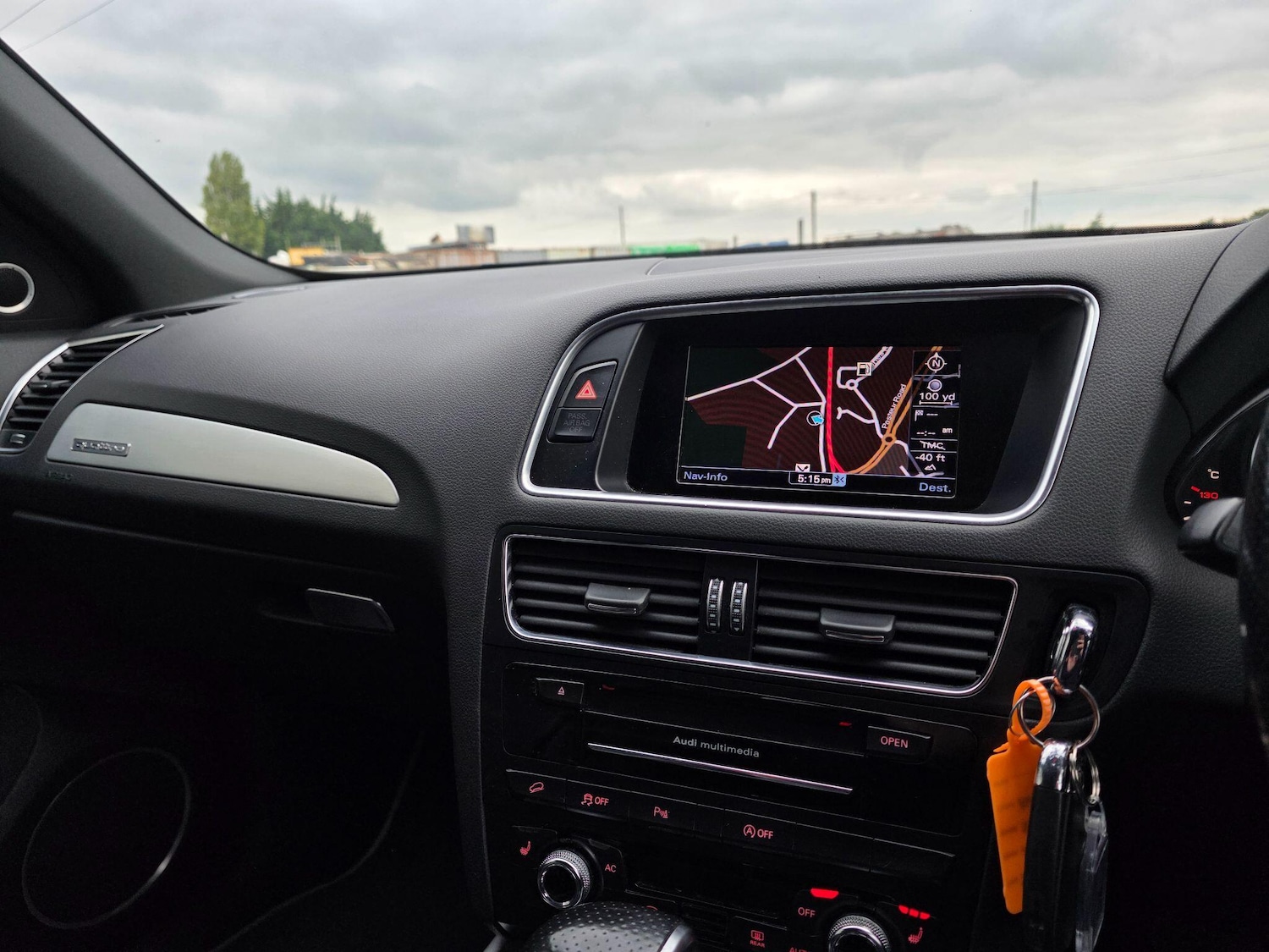 Used Audi Q5 2012 for sale - 76688859: Photo 25