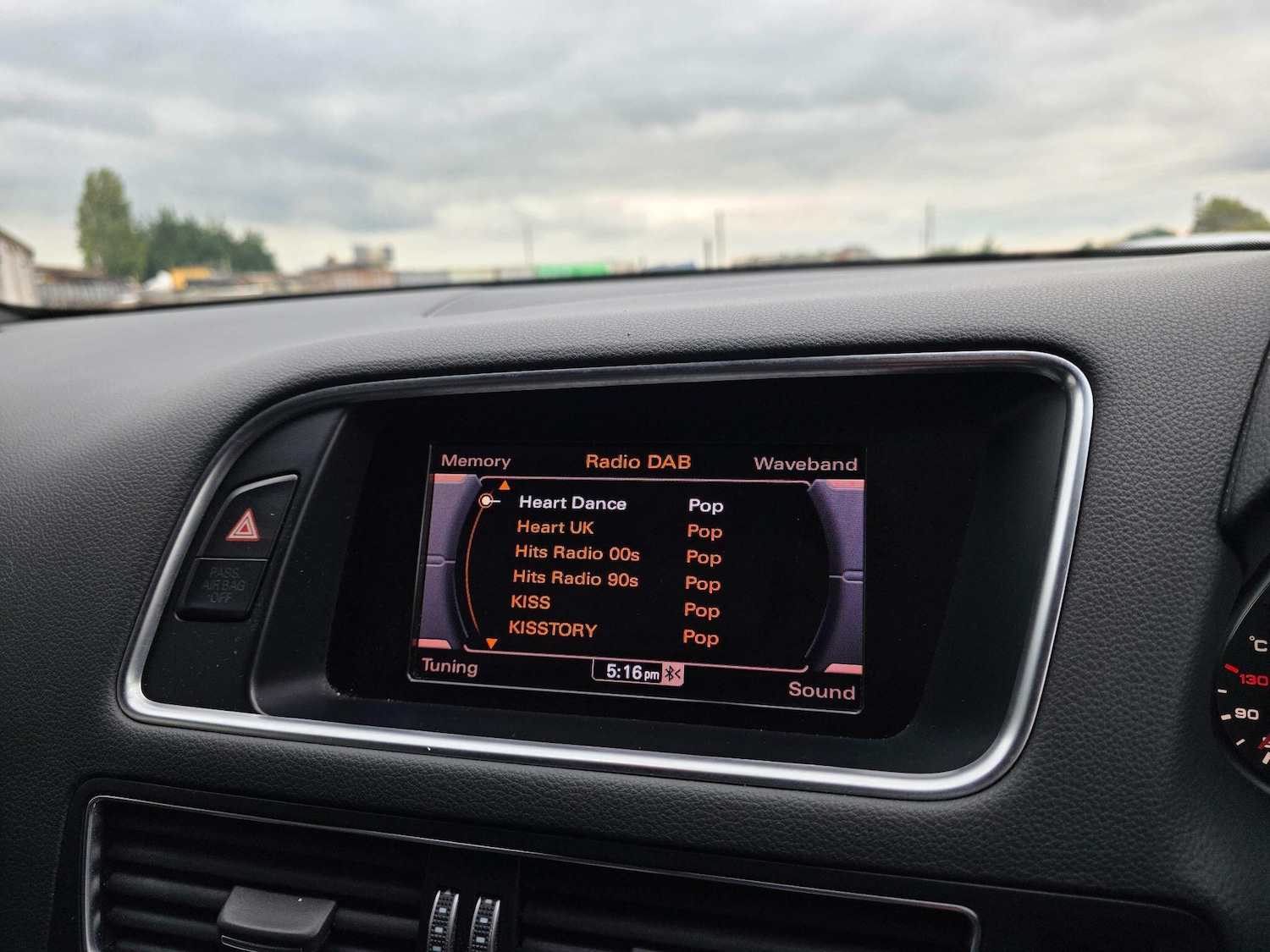 Used Audi Q5 2012 for sale - 76688859: Photo 29