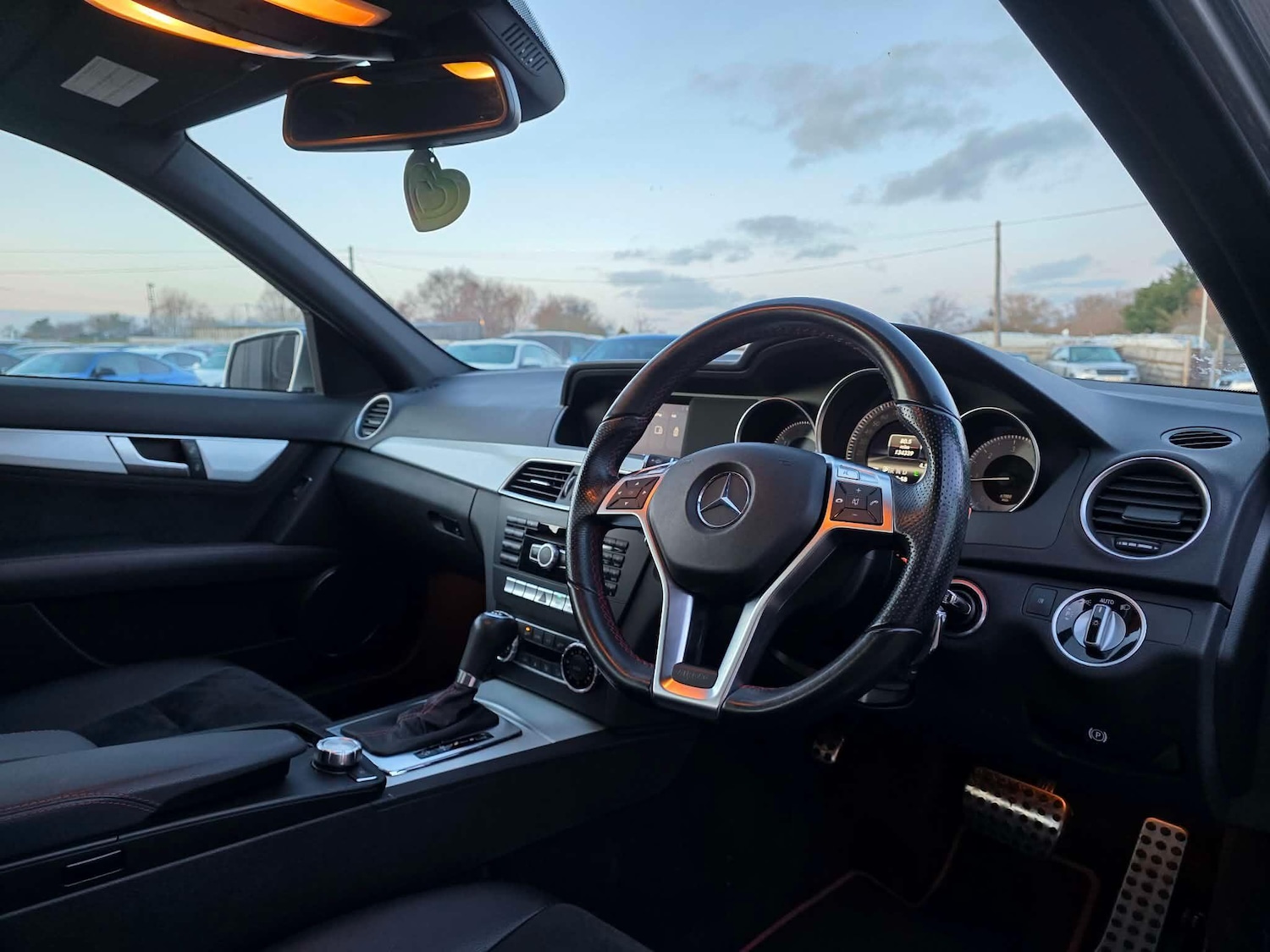 Used Mercedes-Benz C Class 2012 for sale - 77162805: Photo 16