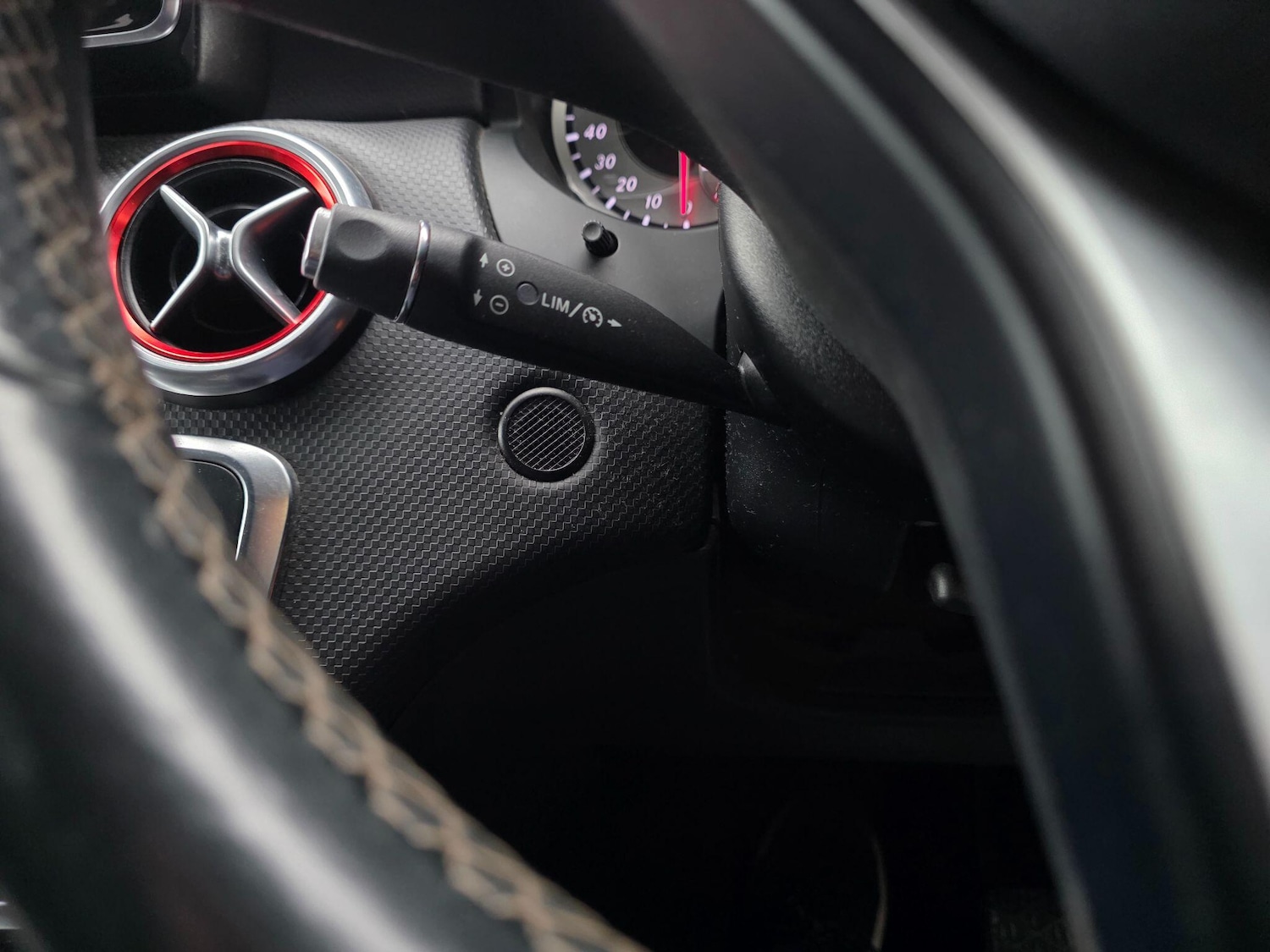 Used Mercedes-Benz A-Class for sale - 77784725: Photo 40