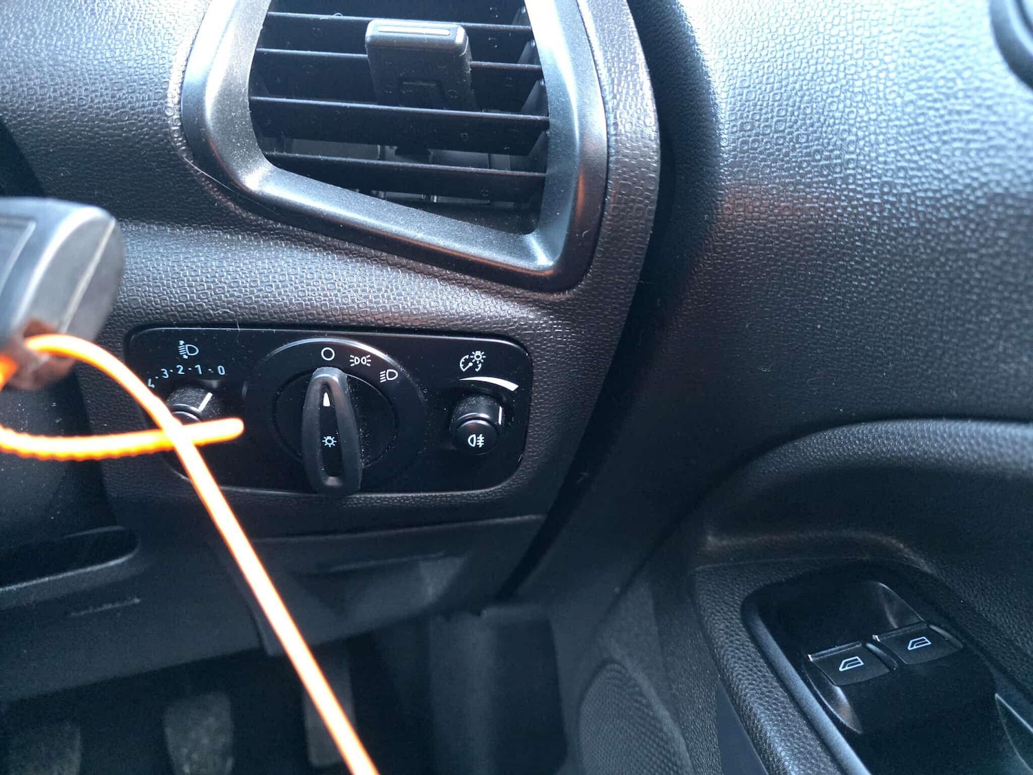 Used Ford Ecosport 2017 for sale - 76786734: Photo 30