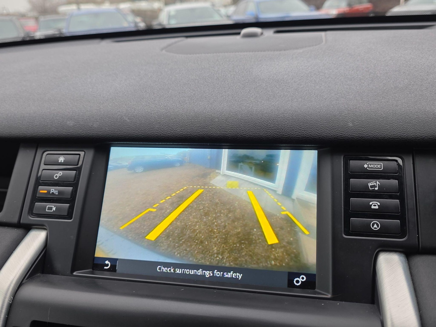 Used Land Rover Discovery Sport 2017 for sale - 77425593: Photo 21