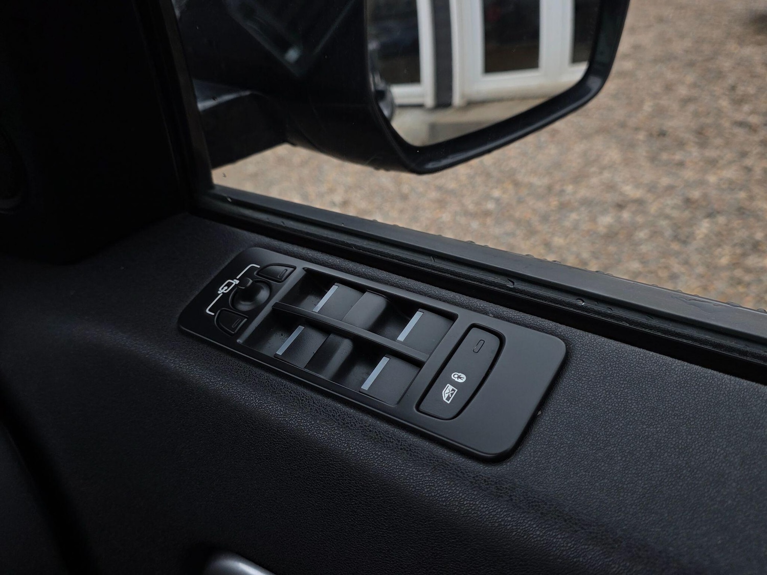 Used Land Rover Discovery Sport 2017 for sale - 77425593: Photo 26