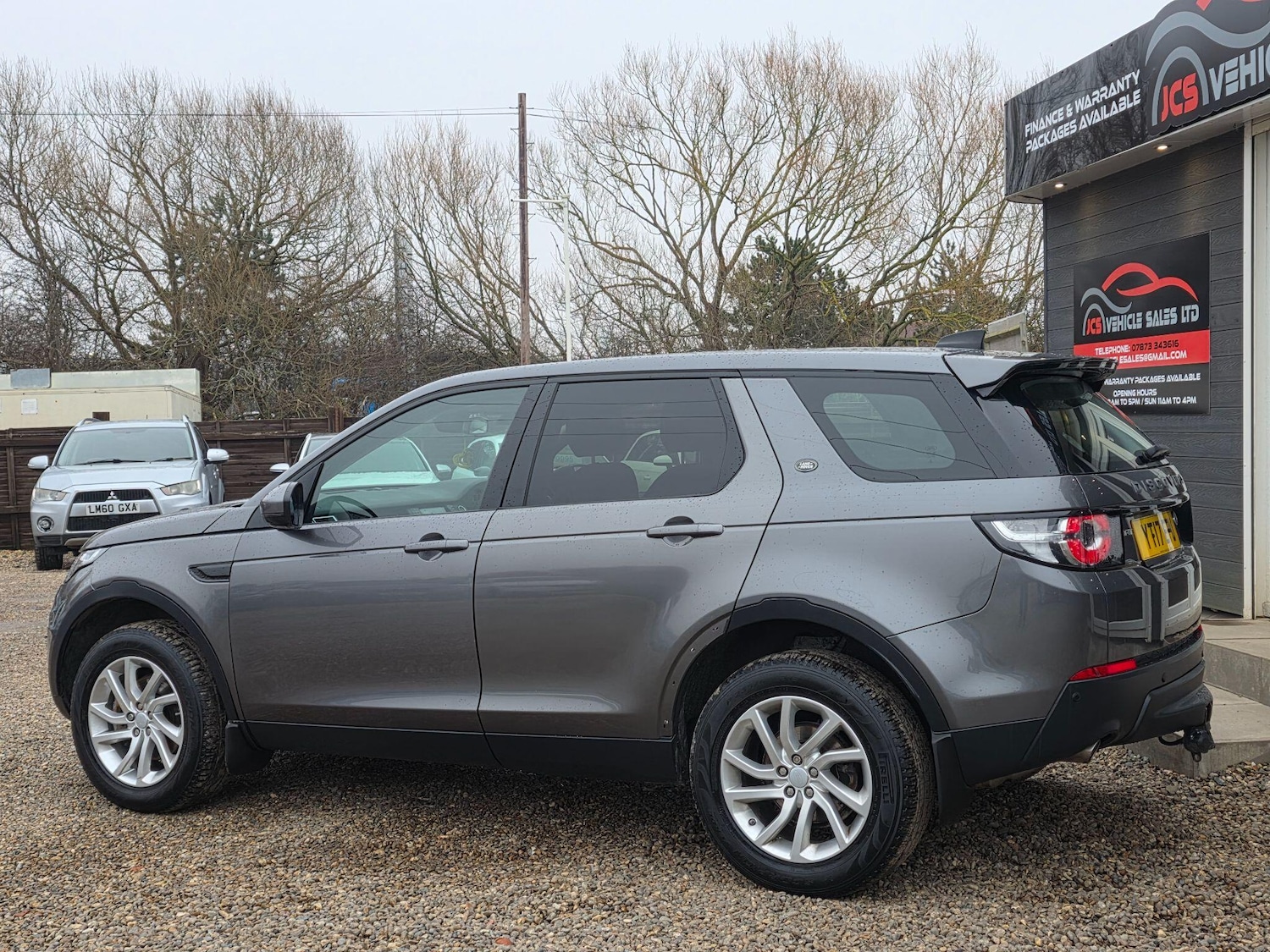 Used Land Rover Discovery Sport 2017 for sale - 77425593: Photo 9