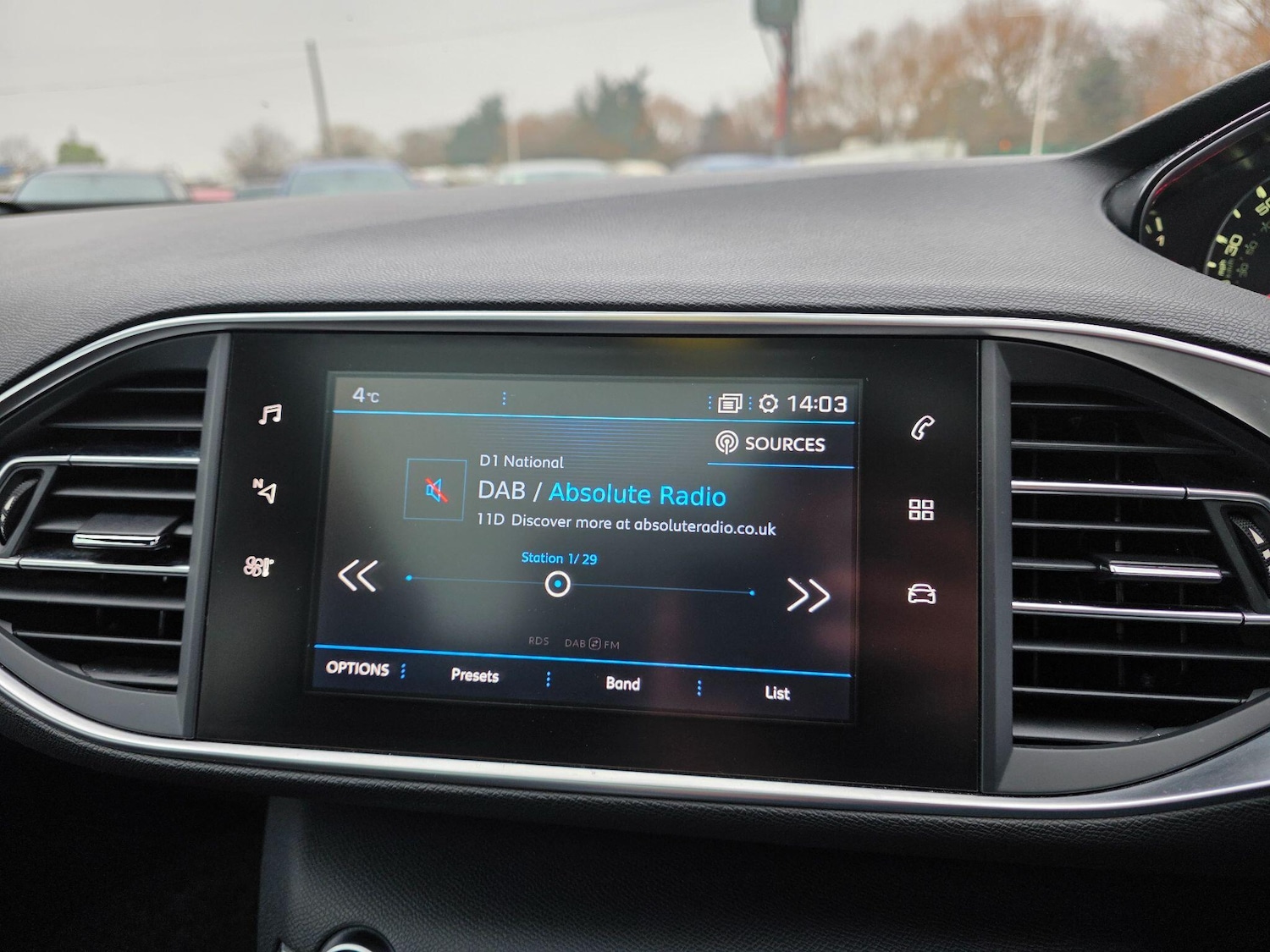 Used Peugeot 308 2018 for sale - 77454900: Photo 28