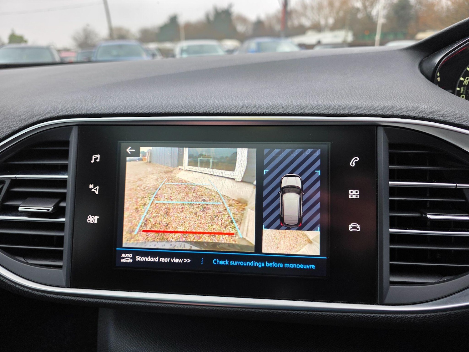 Used Peugeot 308 2018 for sale - 77454900: Photo 33