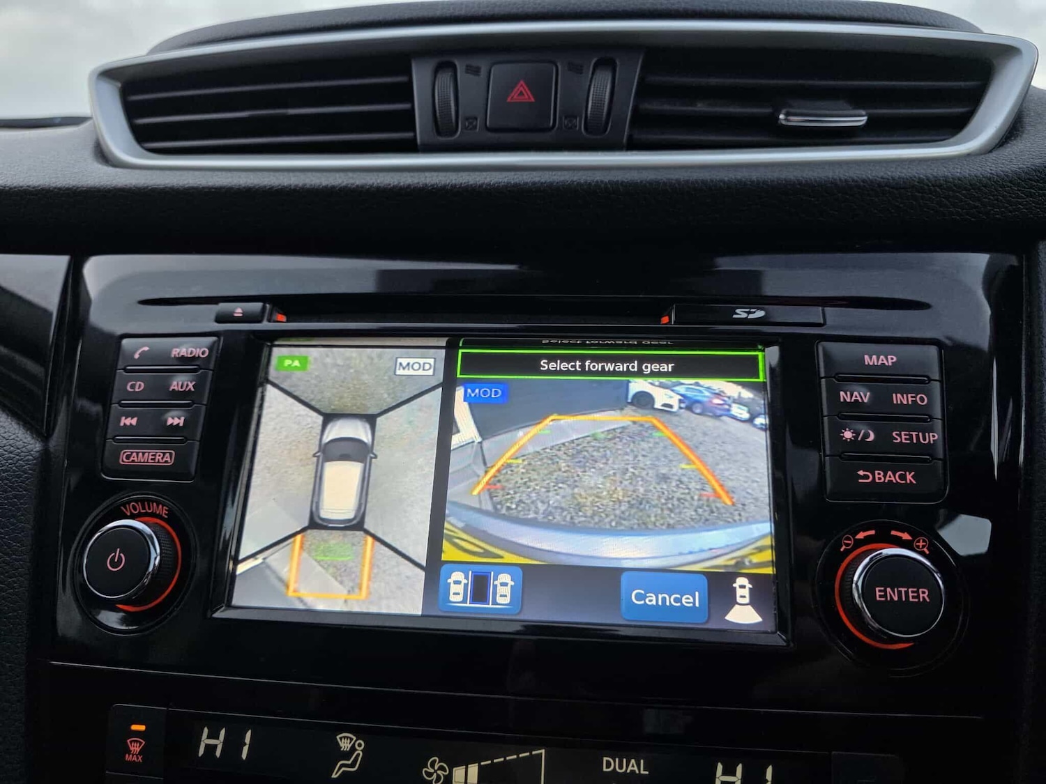 Used Nissan Qashqai 2016 for sale - 76688573: Photo 28