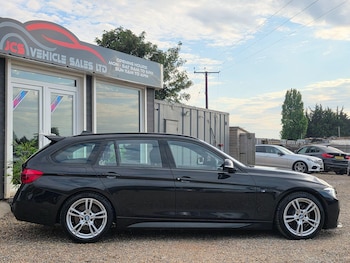 Used BMW 3 Series 2019 for sale - 79373693: Photo