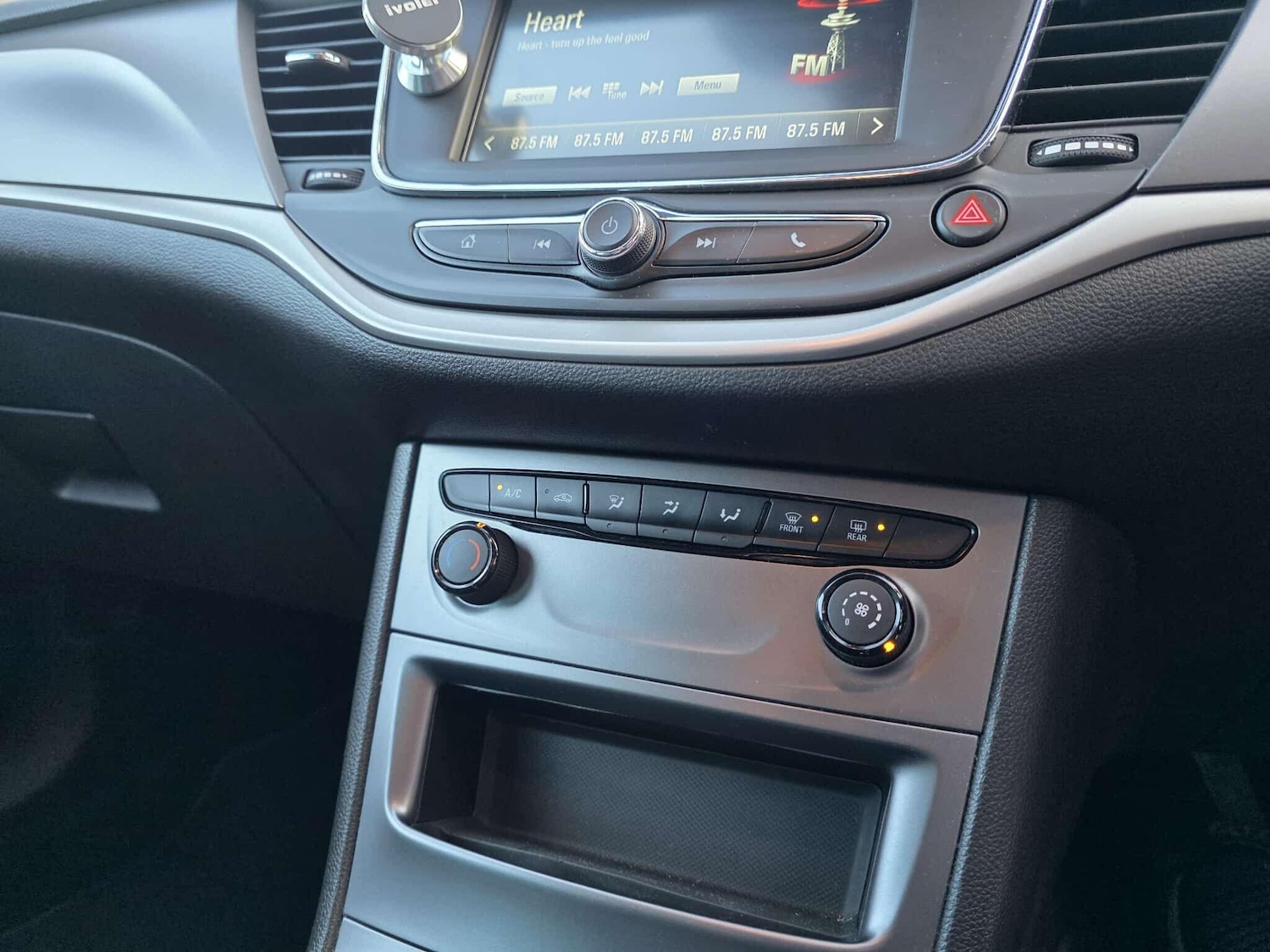 Used Vauxhall Astra 2019 for sale - 76786478: Photo 24