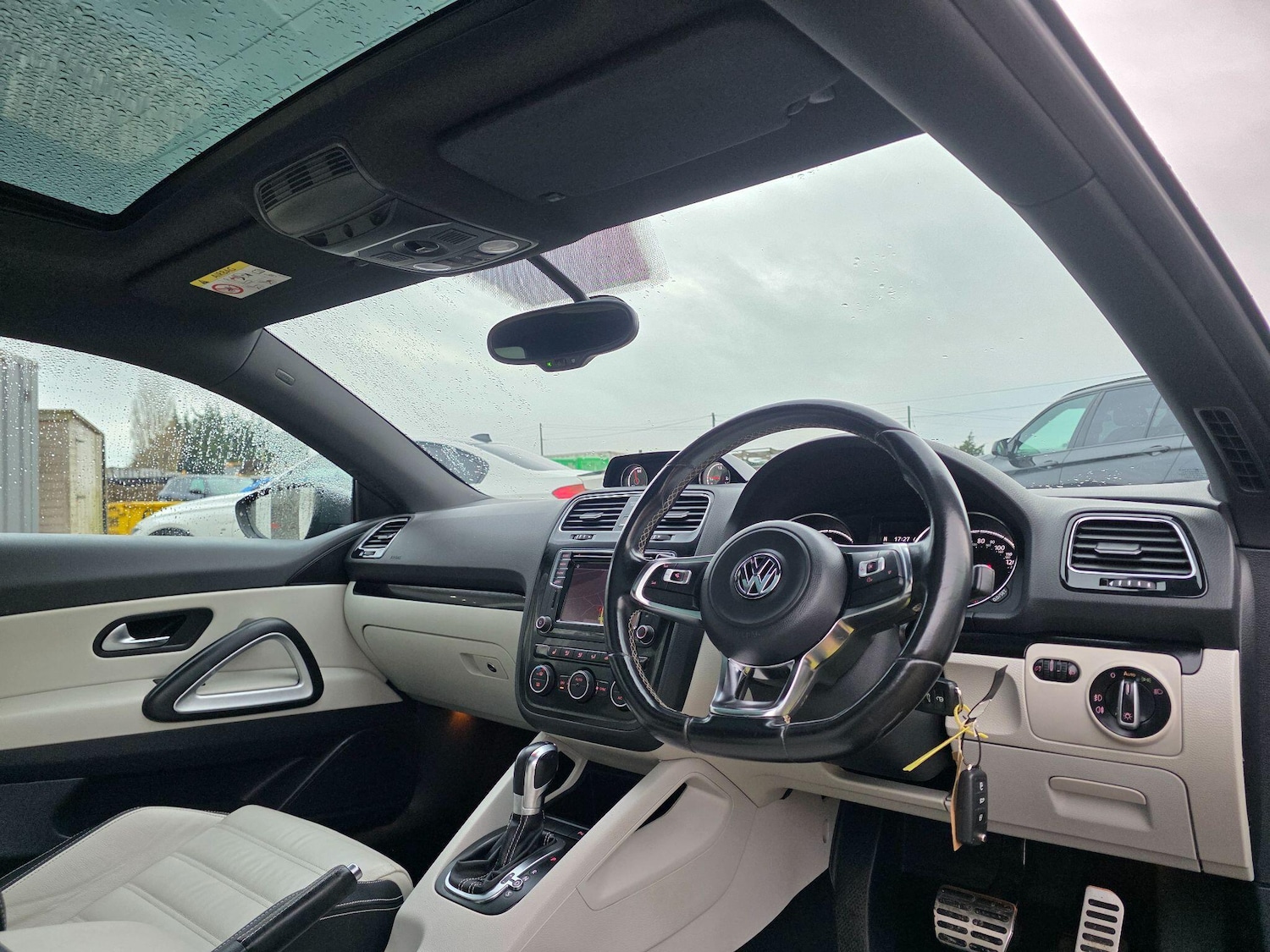 Used Volkswagen Scirocco 2015 for sale - 78047251: Photo 15