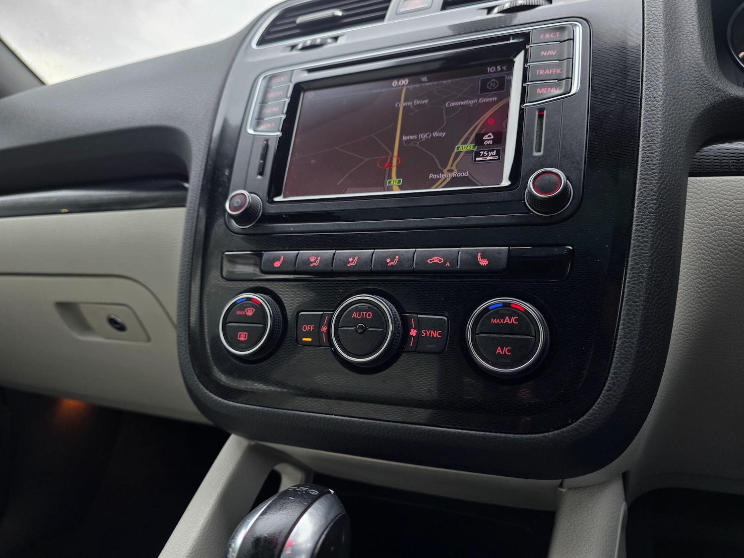 Used Volkswagen Scirocco 2015 for sale - 78047251: Photo 27