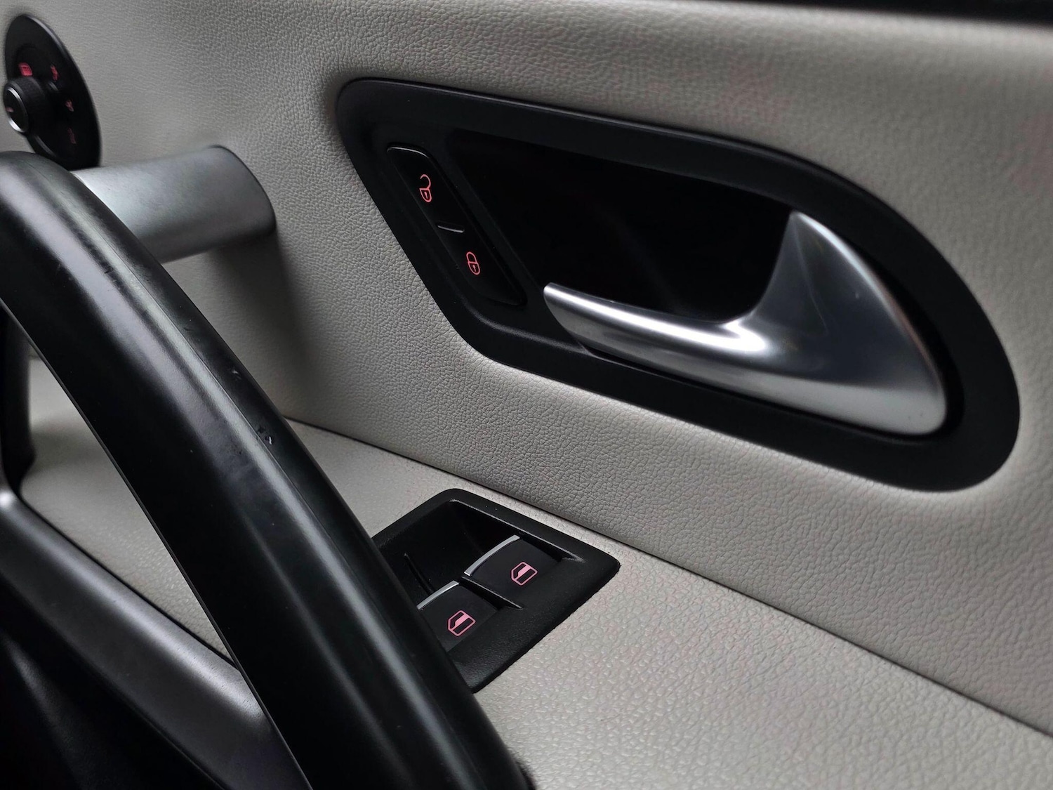 Used Volkswagen Scirocco 2015 for sale - 78047251: Photo 34