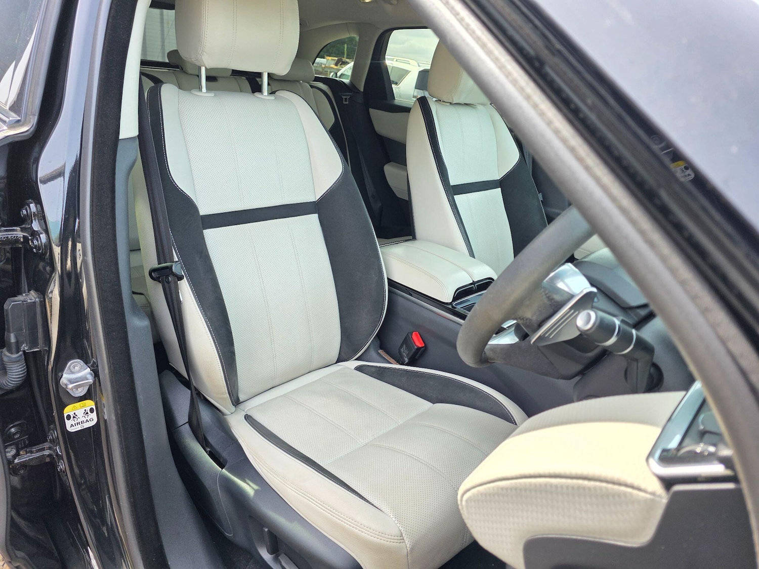 Used Land Rover Range Rover Velar 2017 for sale - 78205407: Photo 20