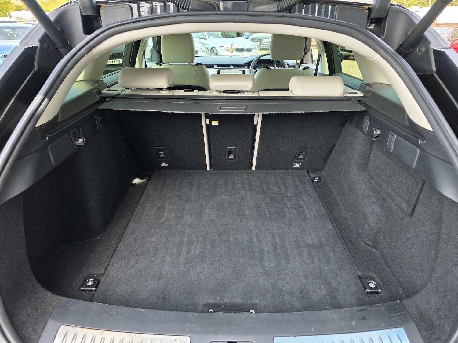 Used Land Rover Range Rover Velar 2017 for sale - 78205407: Photo 22