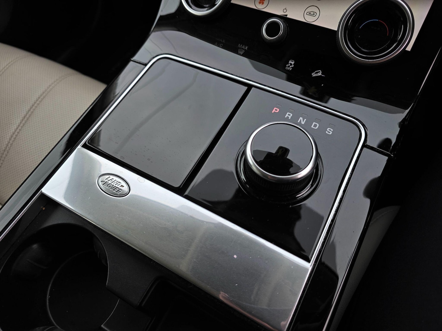 Used Land Rover Range Rover Velar 2017 for sale - 78205407: Photo 29