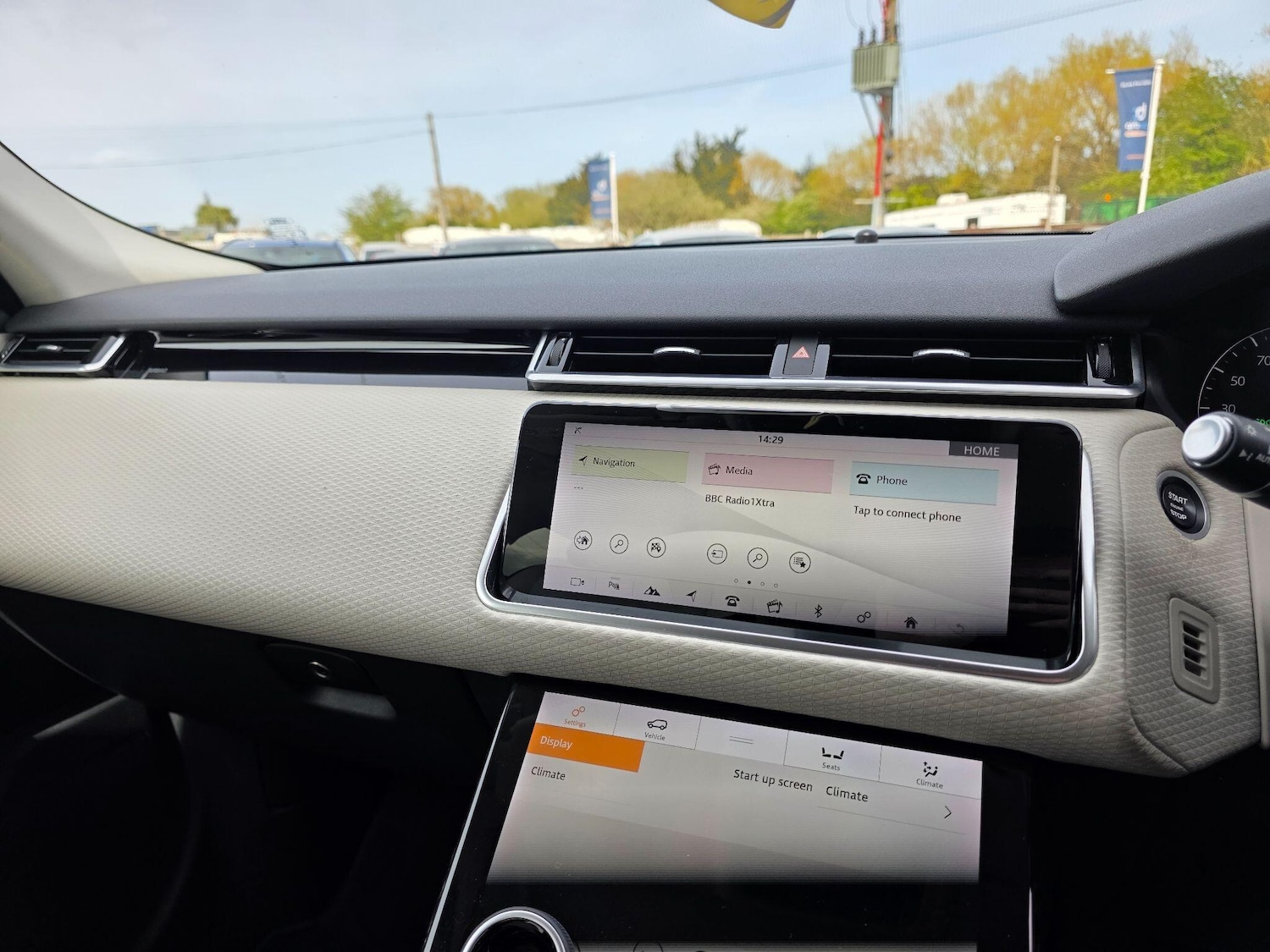 Used Land Rover Range Rover Velar 2017 for sale - 78205407: Photo 33