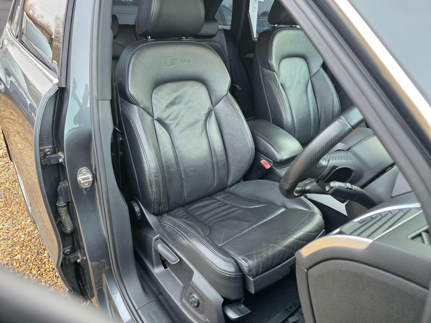 Used Audi Q5 2011 for sale - 77358655: Photo 15