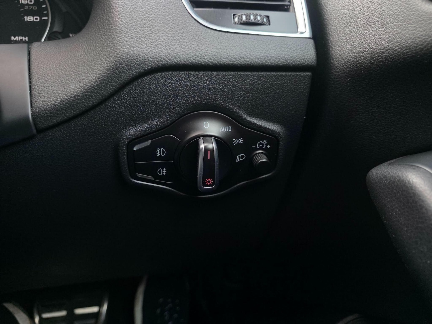 Used Audi Q5 2011 for sale - 77358655: Photo 30