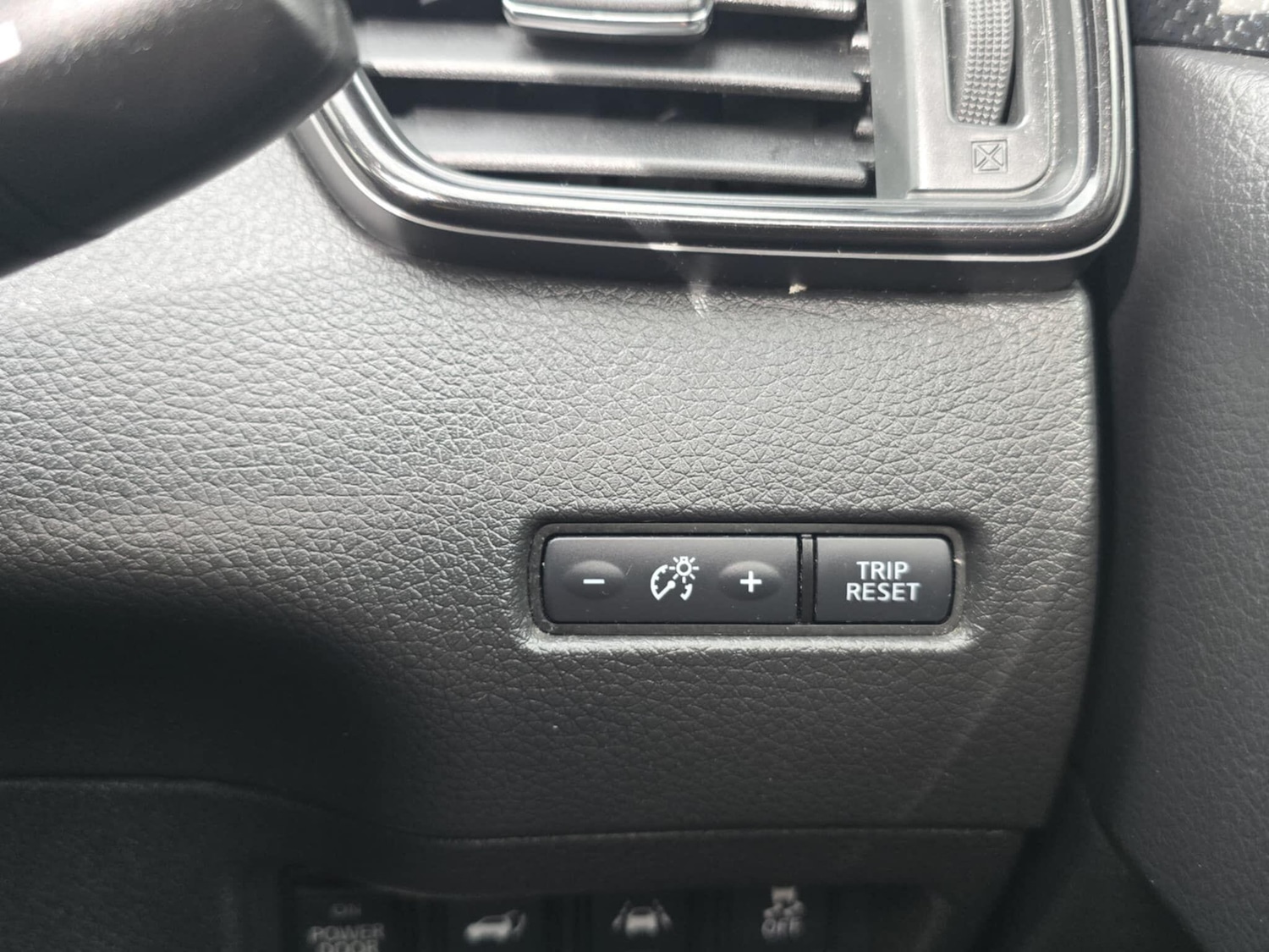 Used Nissan X-Trail 2018 for sale - 76599415: Photo 21