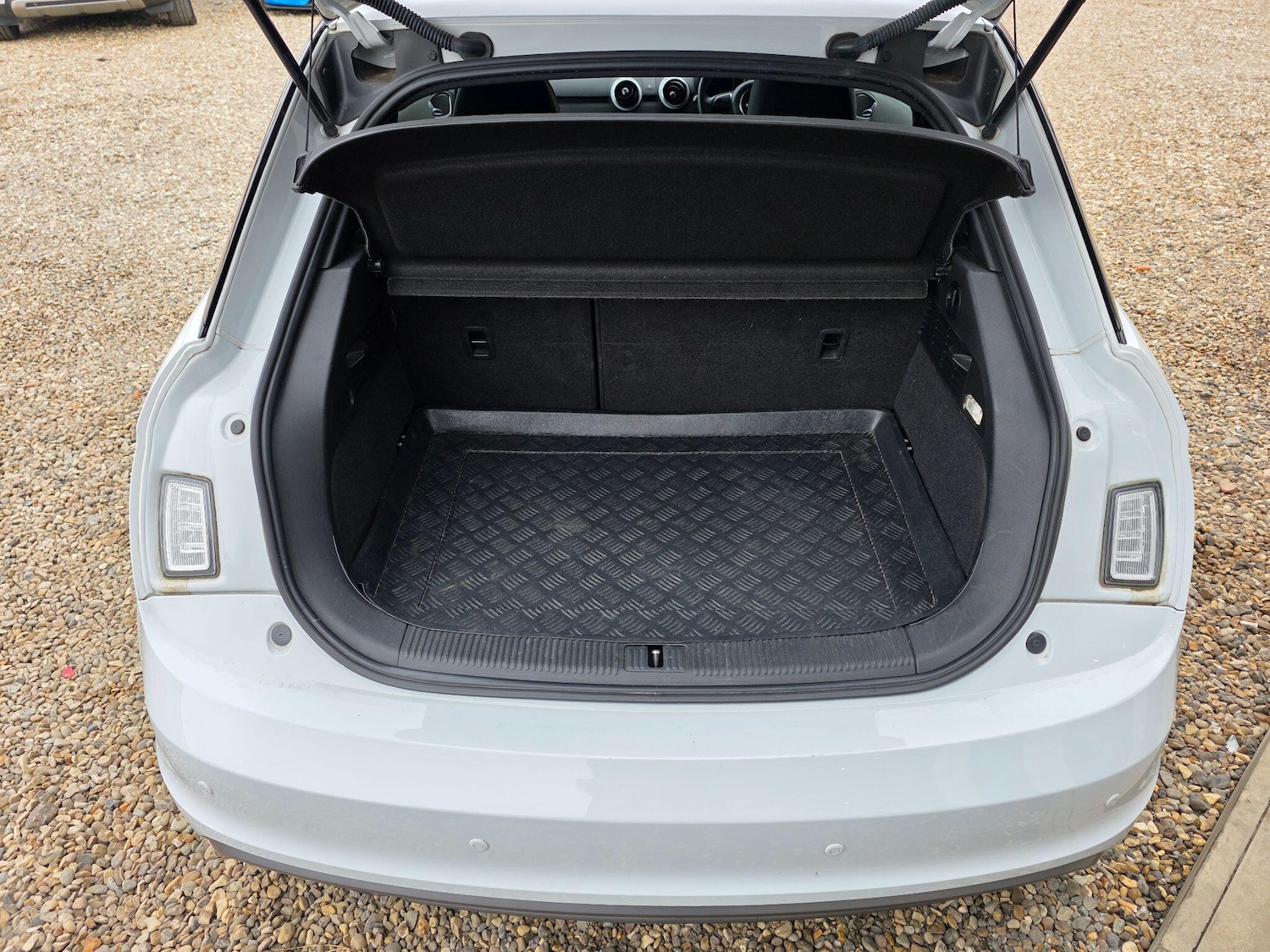 Used Audi A1 2014 for sale - 76599467: Photo 16