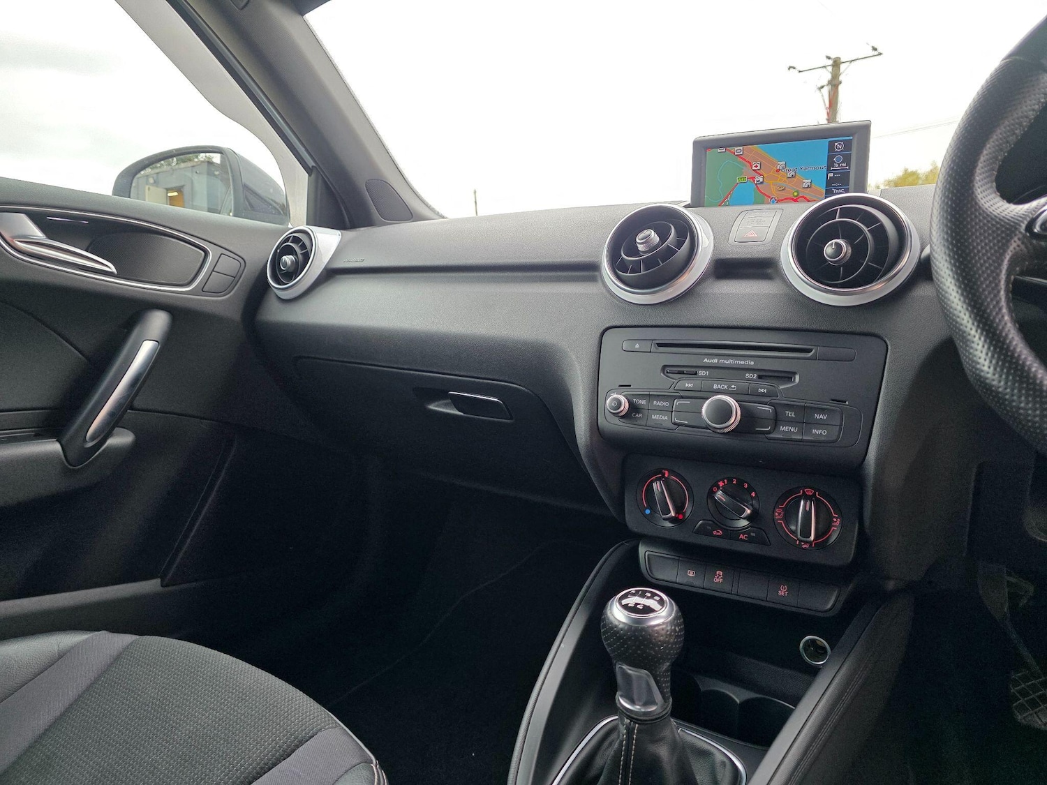 Used Audi A1 2014 for sale - 76599467: Photo 21