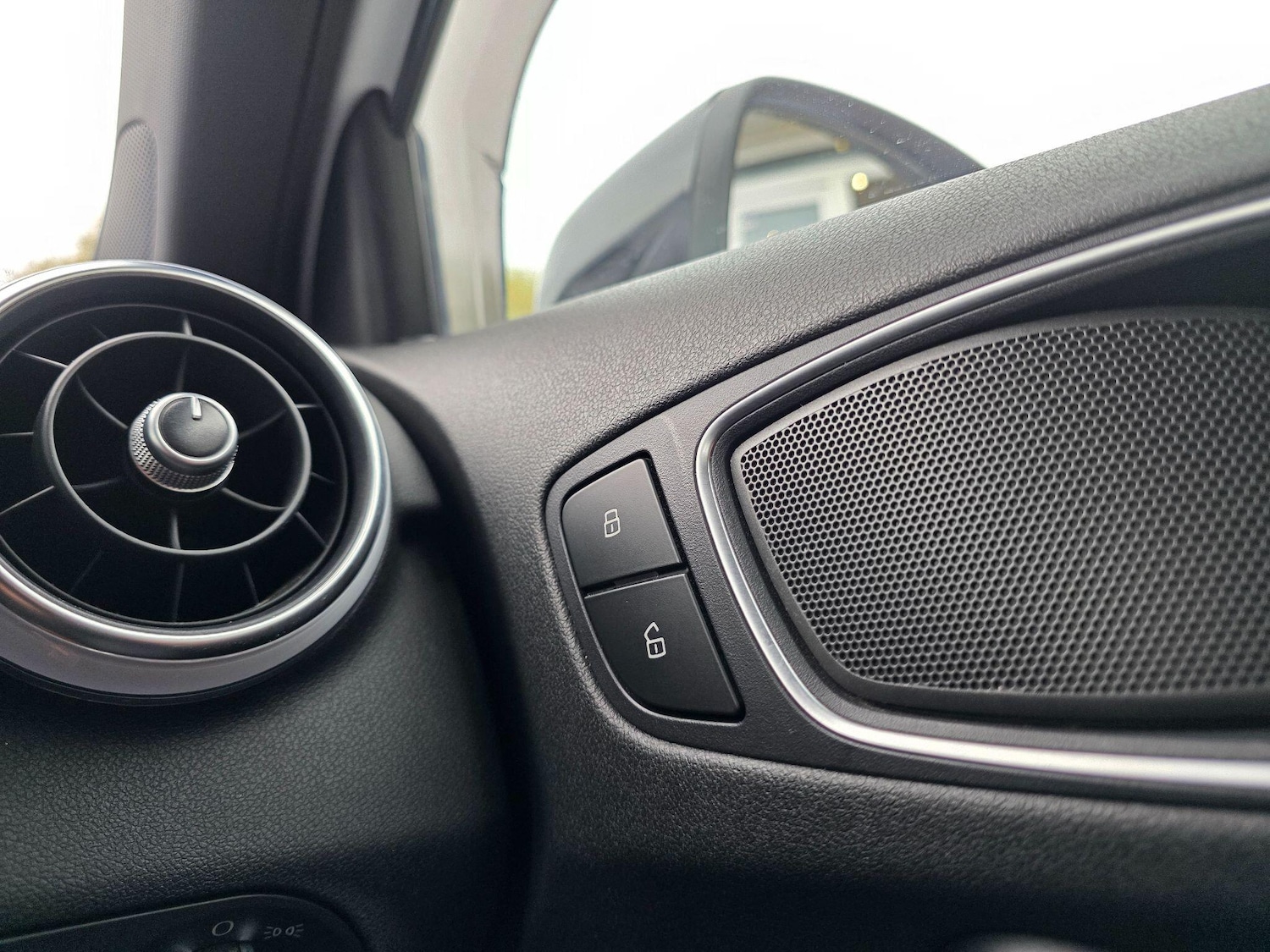 Used Audi A1 2014 for sale - 76599467: Photo 33