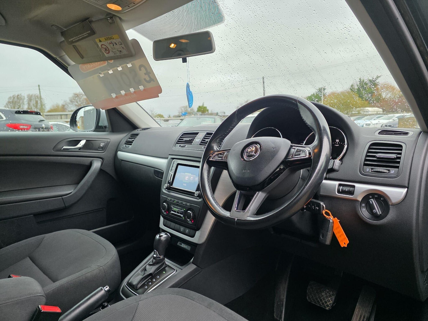 Used Skoda Yeti 2015 for sale - 76742524: Photo 14