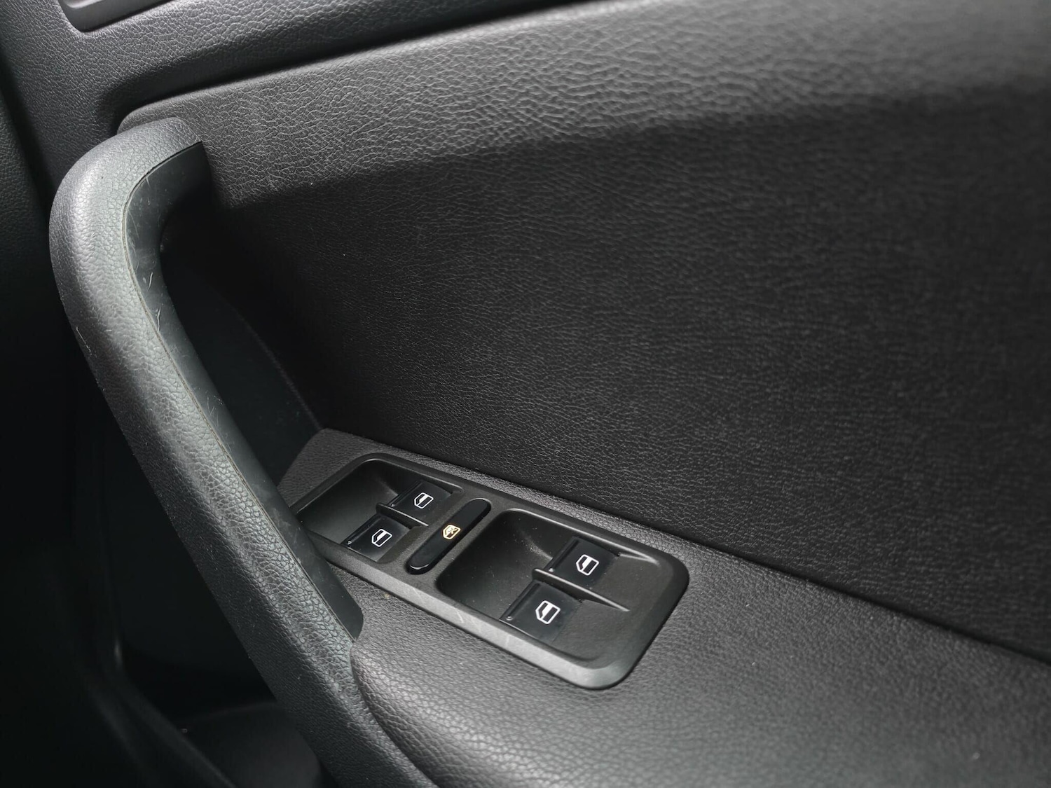 Used Skoda Yeti 2015 for sale - 76742524: Photo 29