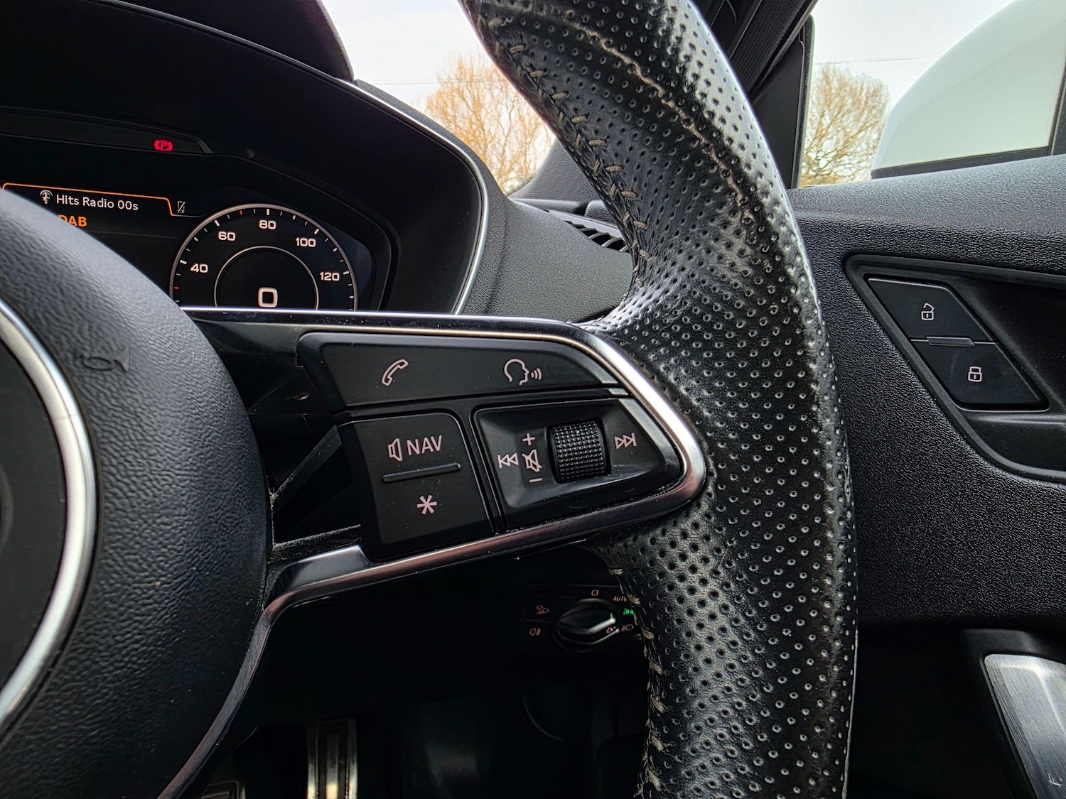 Used Audi TT 2015 for sale - 77993208: Photo 31