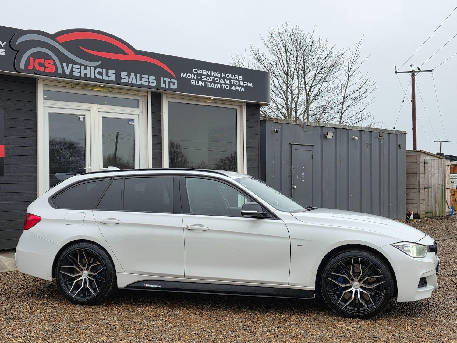 Used BMW 3 Series 2014 for sale - 77020959: Photo 3