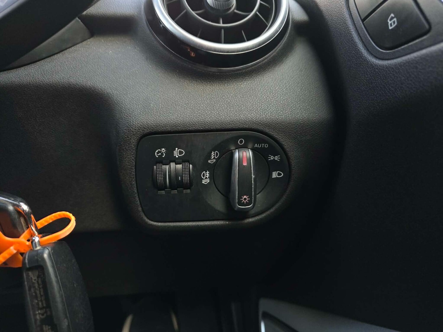 Used Audi A1 for sale - 77587365: Photo 33