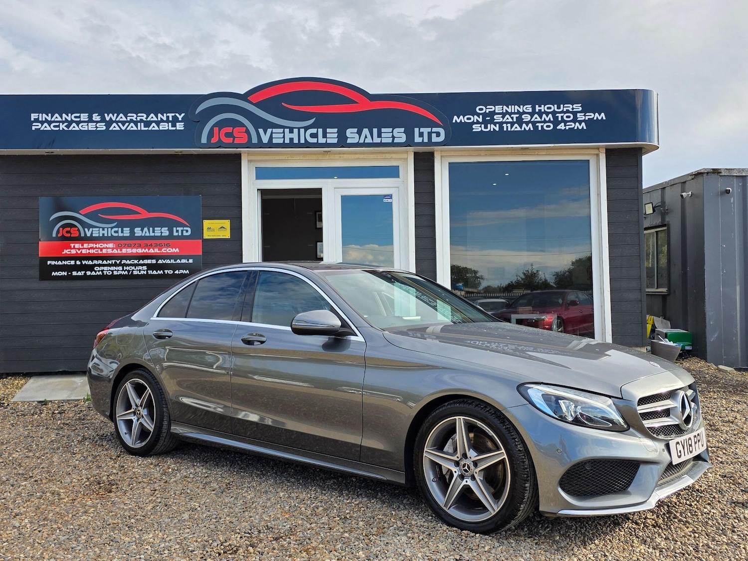 Used Mercedes-Benz C Class 2018 for sale - 77066453: Photo 2