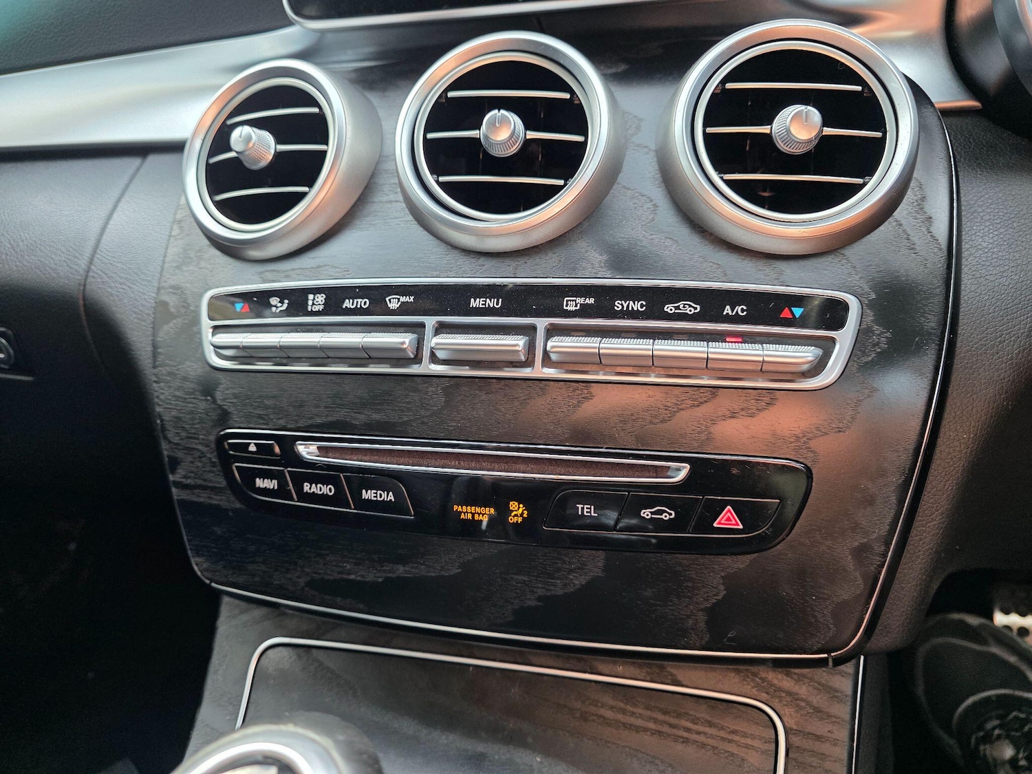 Used Mercedes-Benz C Class 2018 for sale - 77066453: Photo 25