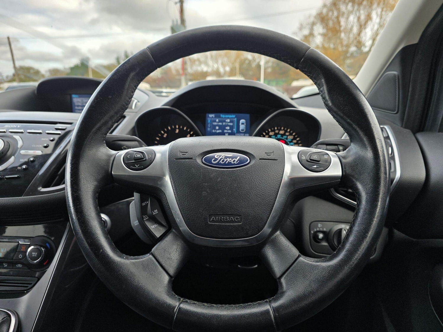 Used Ford Kuga 2014 for sale - 76632774: Photo 26