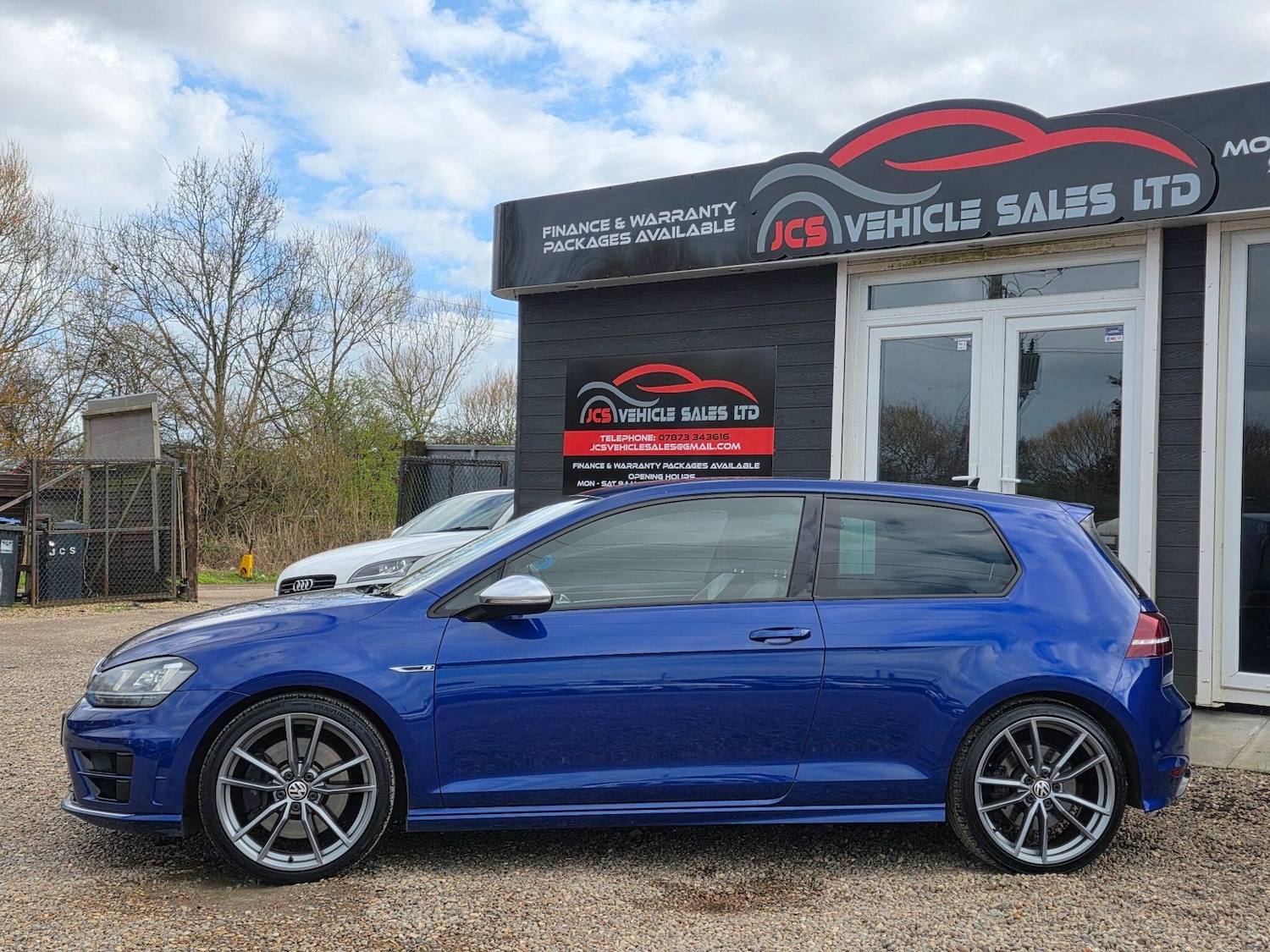 Used Volkswagen Golf 2015 for sale - 77839284: Photo 11