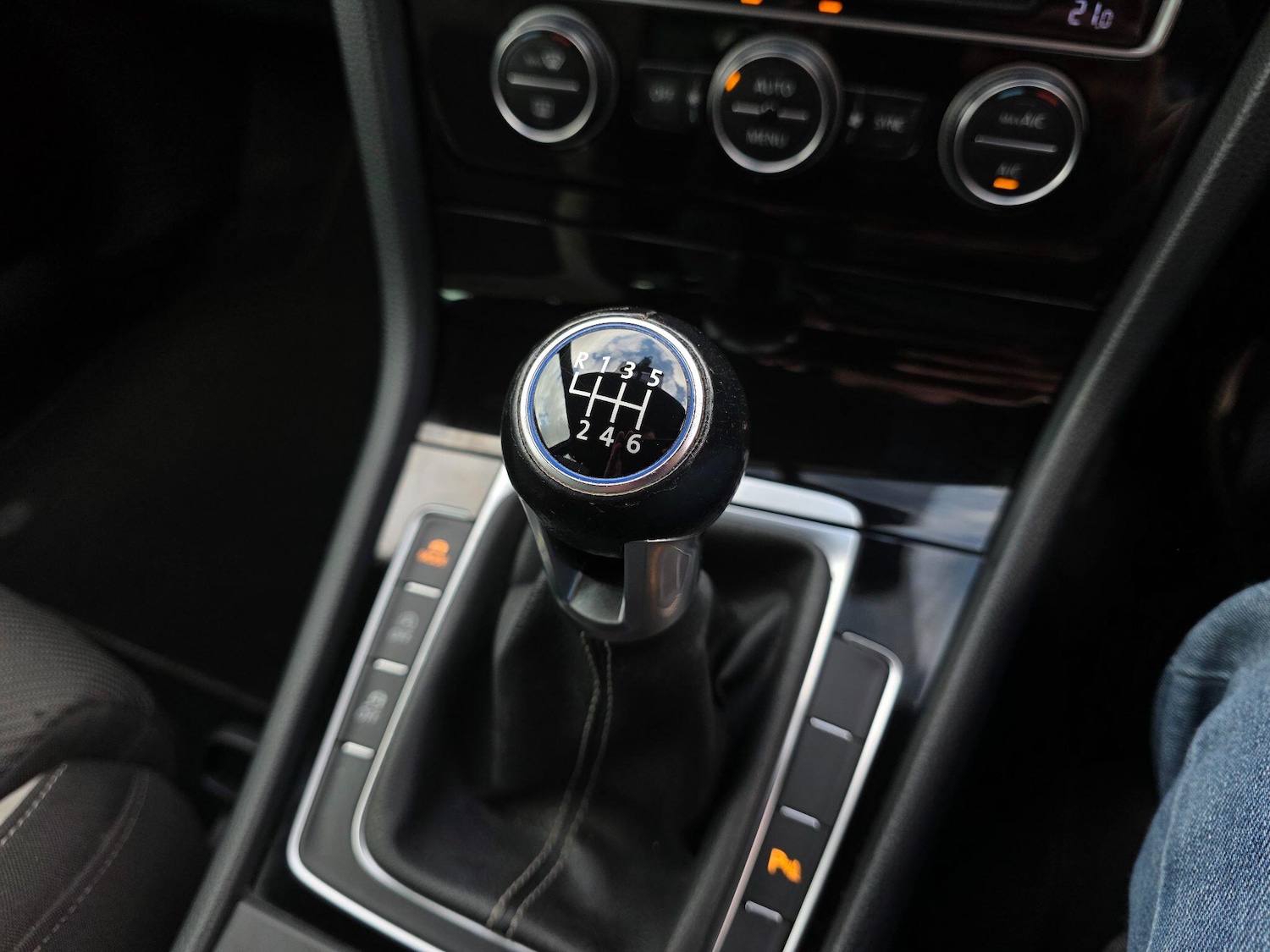 Used Volkswagen Golf 2015 for sale - 77839284: Photo 29