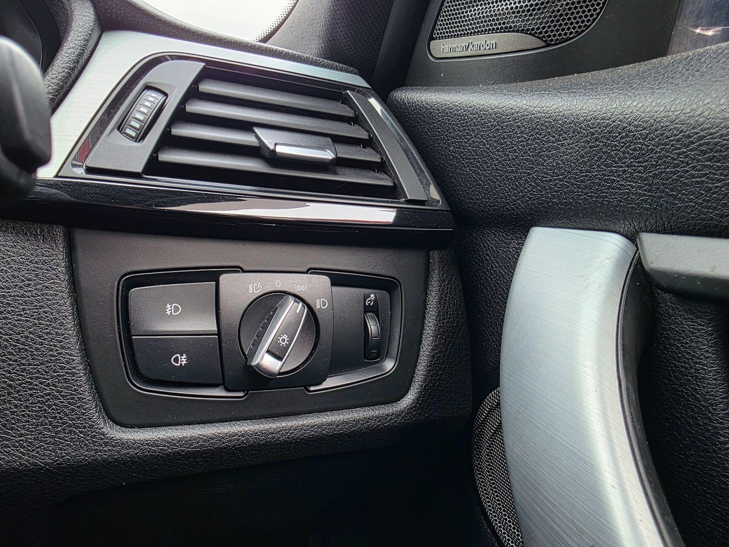 Used BMW 3 Series 2014 for sale - 78204357: Photo 45