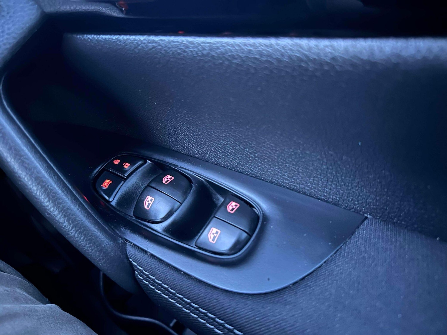 Used Nissan Qashqai 2017 for sale - 77202977: Photo 27