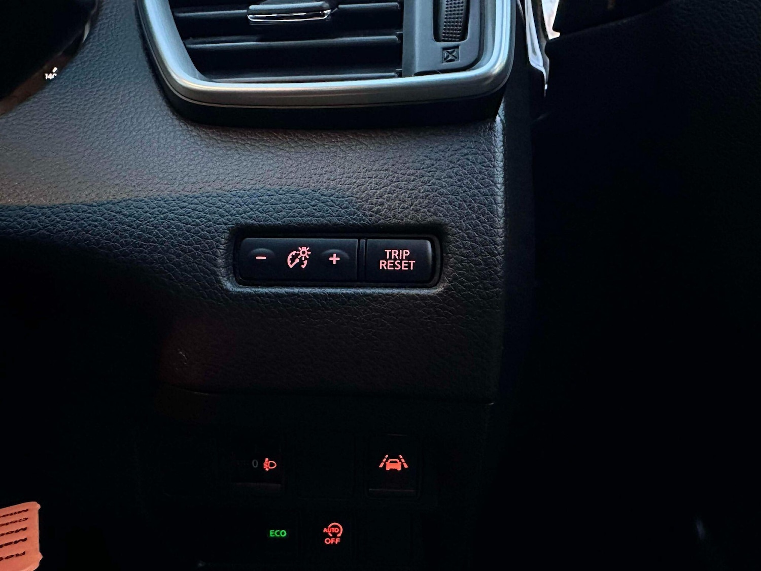 Used Nissan Qashqai 2017 for sale - 77202977: Photo 28