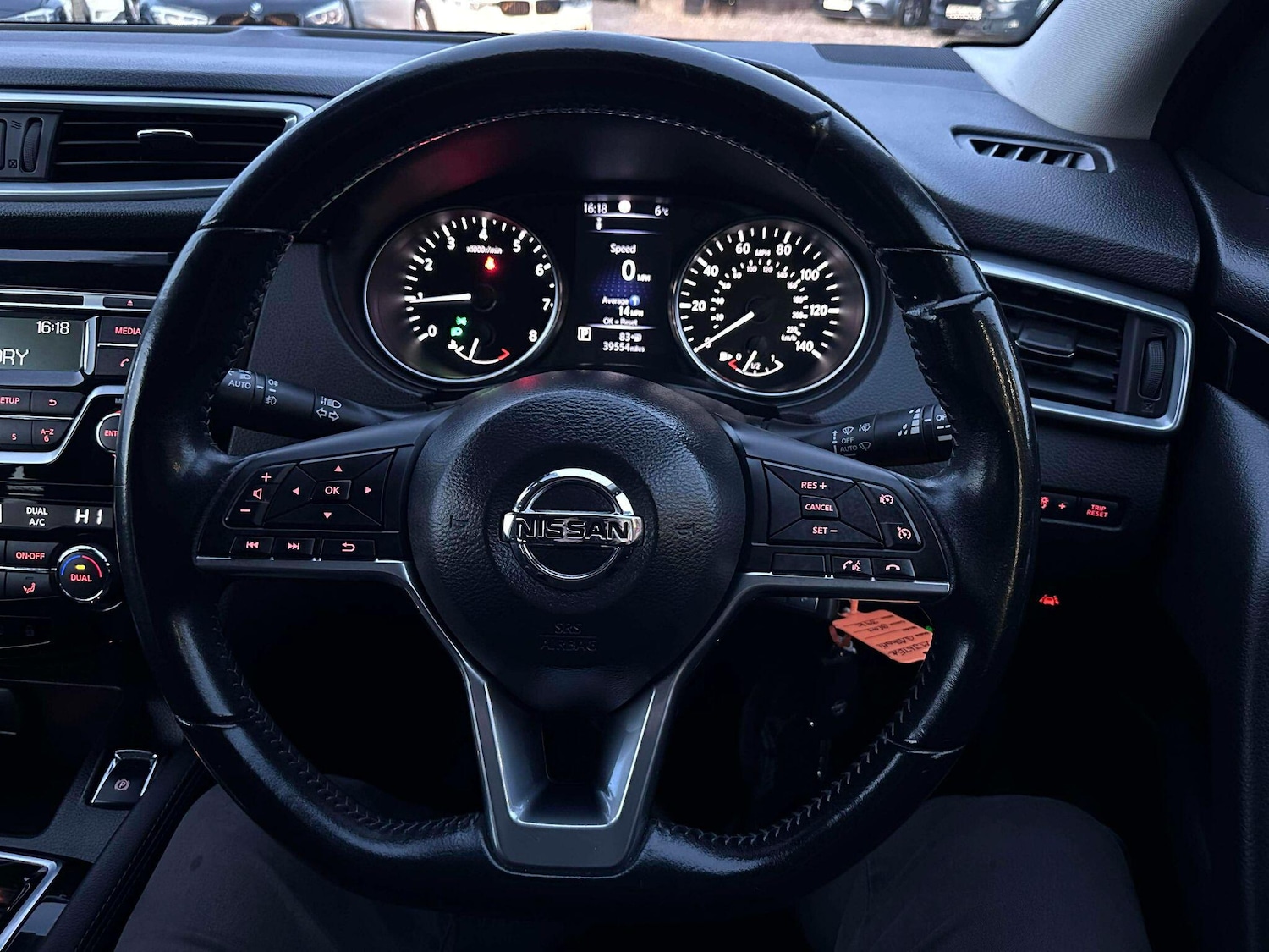 Used Nissan Qashqai 2017 for sale - 77202977: Photo 30