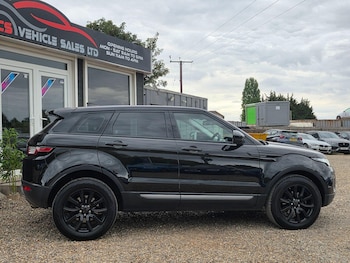 Used Land Rover Range Rover Evoque 2017 for sale - 79453320: Photo