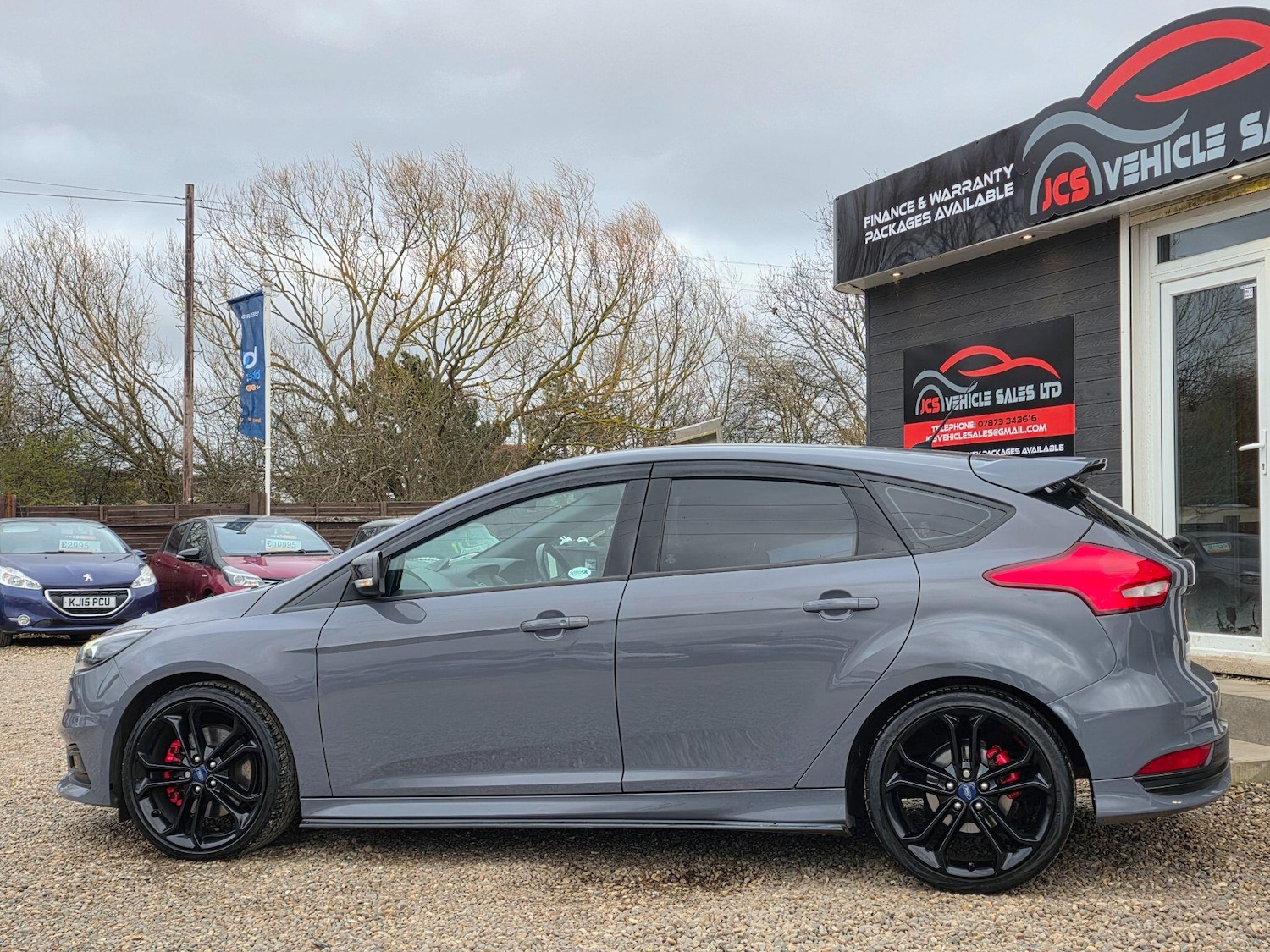 Used Ford Focus 2015 for sale - 77853269: Photo 10