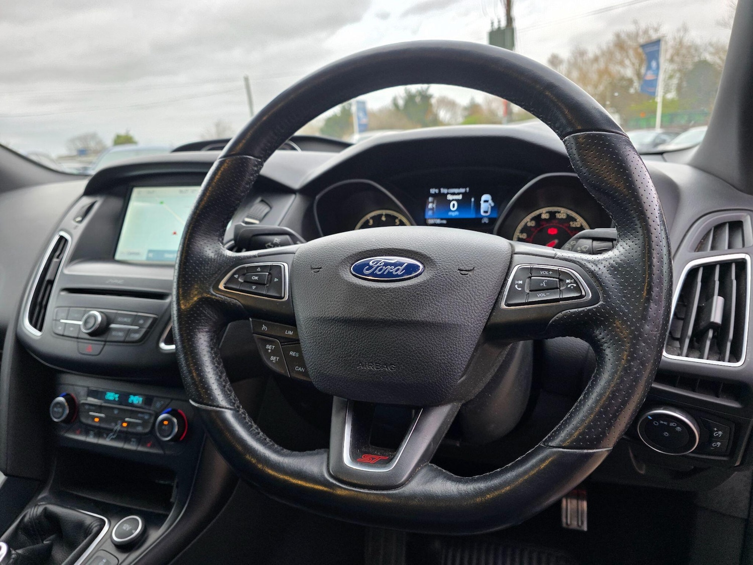 Used Ford Focus 2015 for sale - 77853269: Photo 24