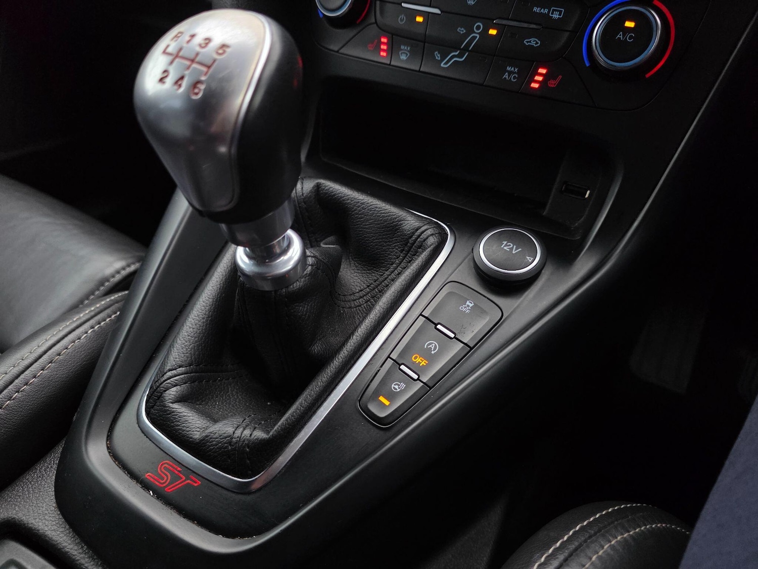 Used Ford Focus 2015 for sale - 77853269: Photo 26